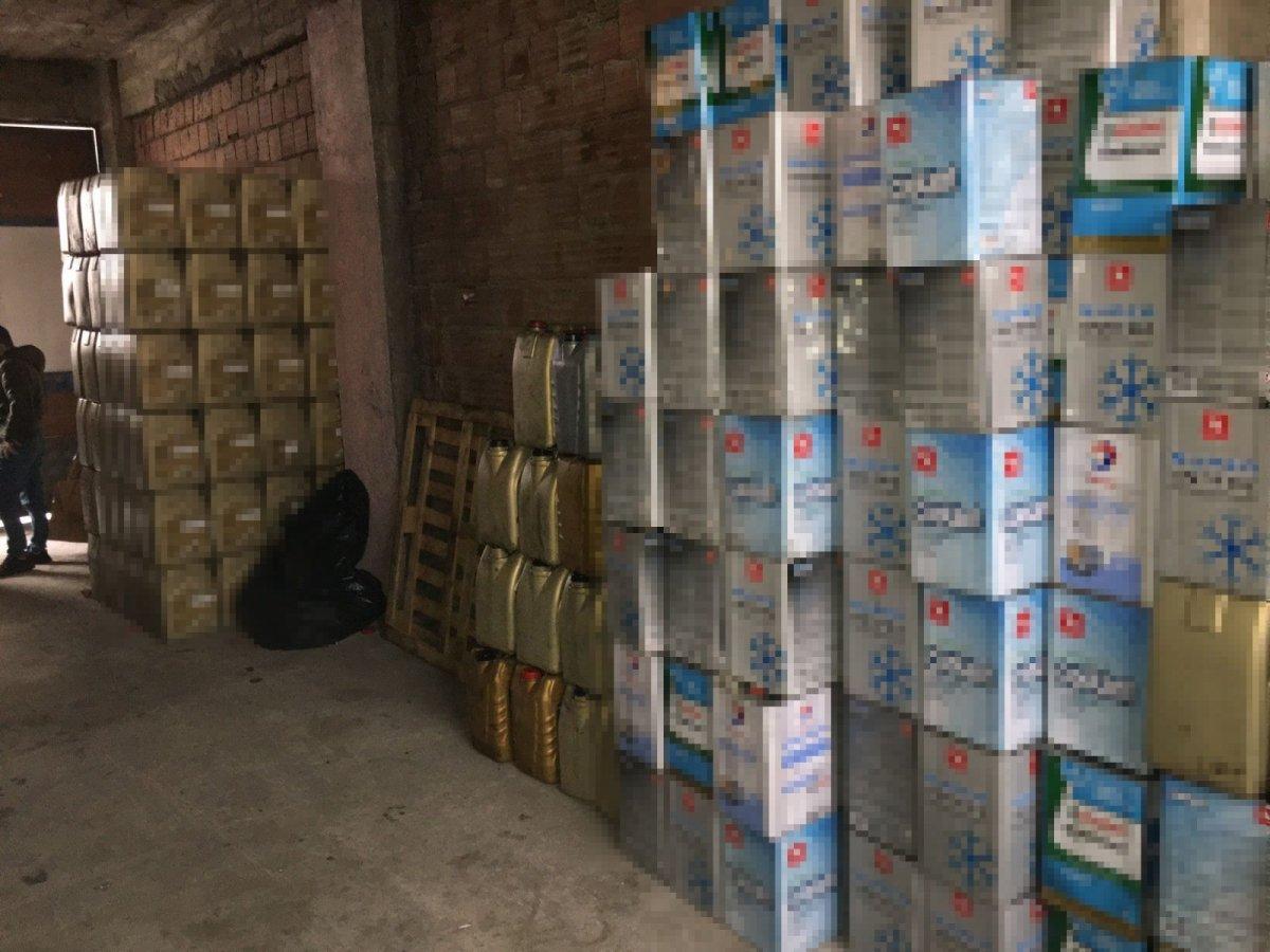 Tuzla'da atık yağ dolandırıcılarına operasyon