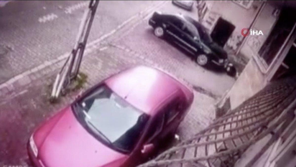 Esenyurt'ta 7'nci kattan düşen genç, kurtarılamadı