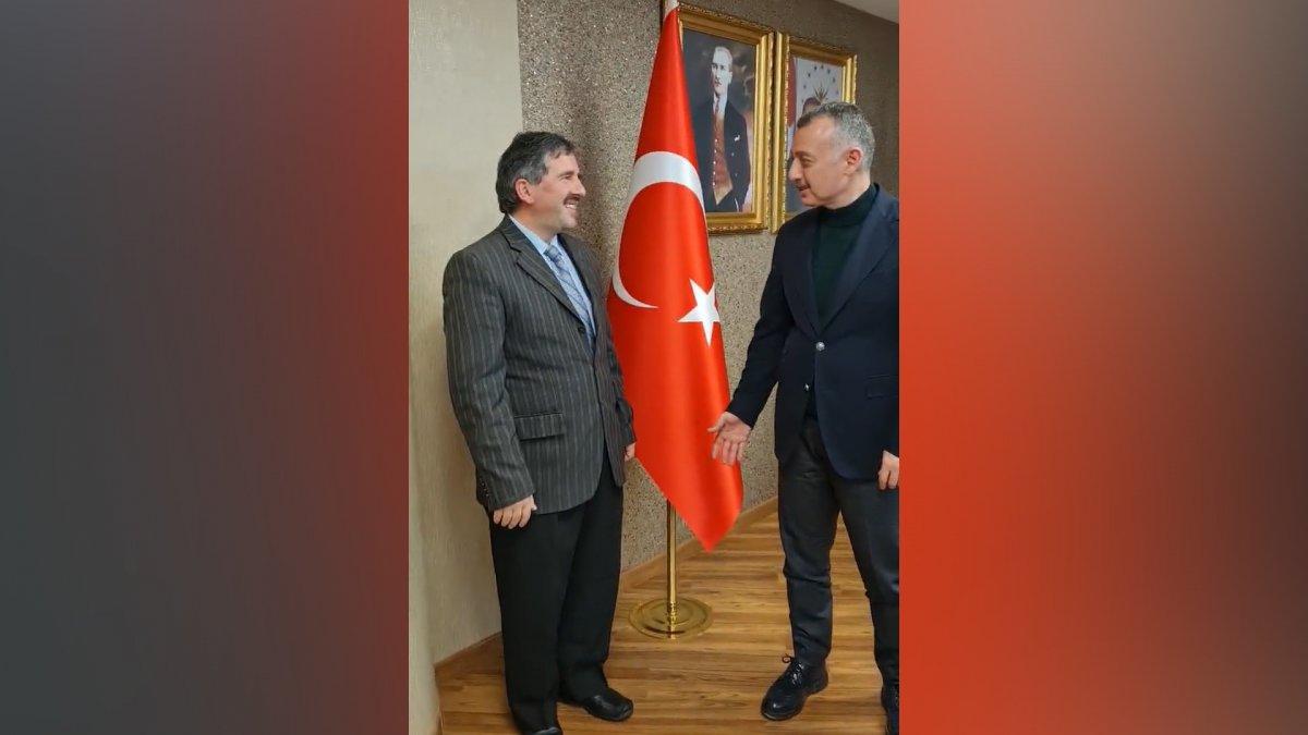 Tek nefeste 81 ili sayan öğretmen