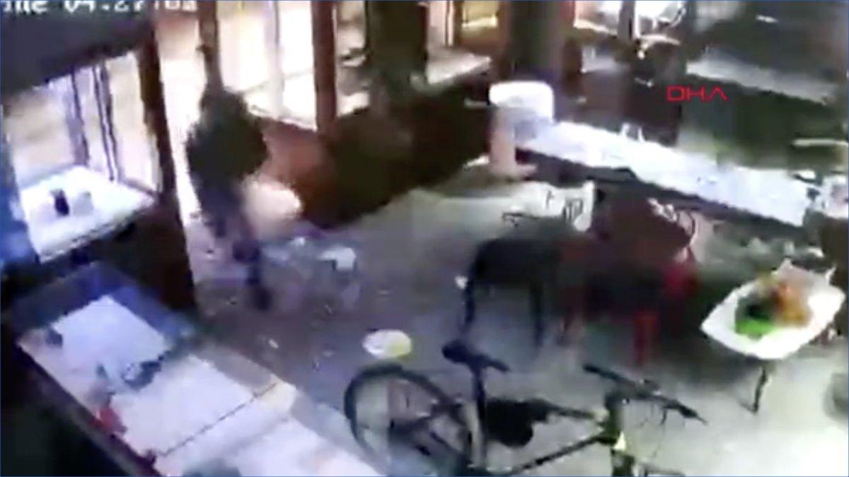 Tekirdağ’da, balyoz ile camı kırıp kuyumcuya girdiler