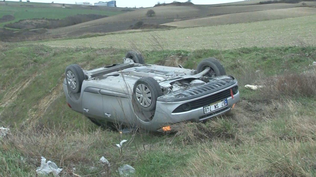 Arnavutköy’de buzlanan yol kazaya neden oldu