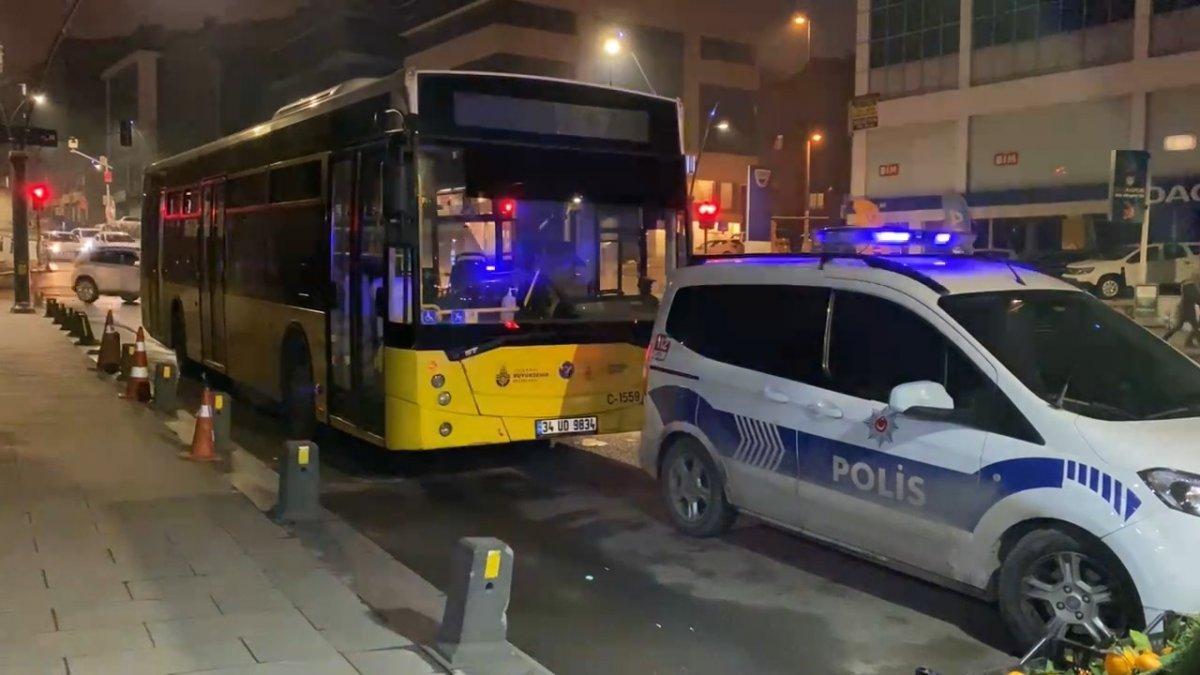 Üsküdar'da İETT şoförü, direksiyonda baygınlık geçirdi