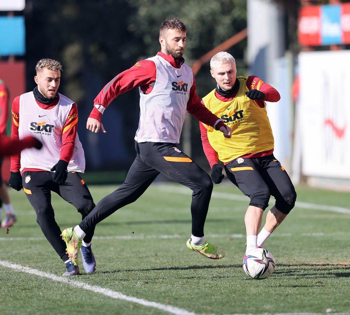 Omar Elabdellaoui, takımla birlikte çalıştı