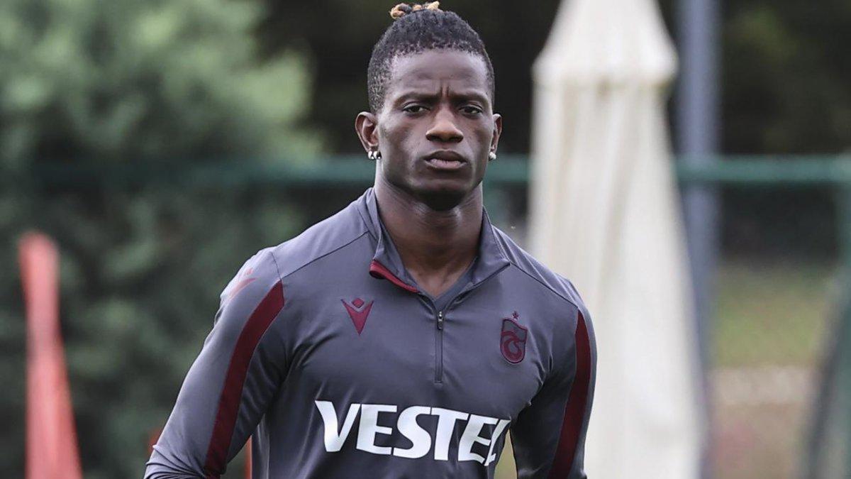 Edgar Ie'nin sözleşmesi feshedildi