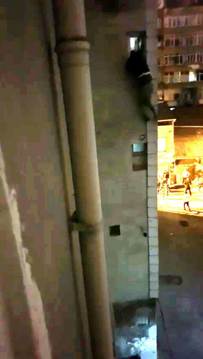 Fatih'te kavga eden şahıslar binada yangın çıkardı