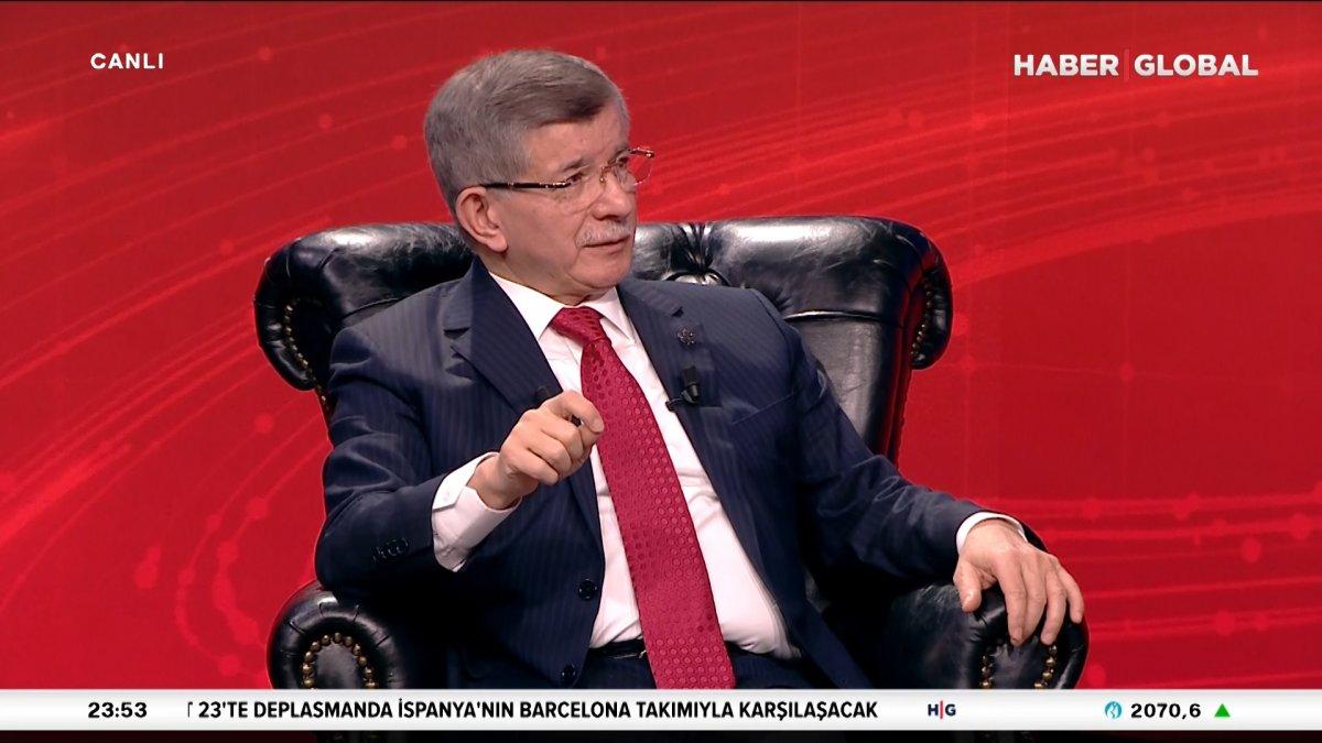 Ahmet Davutoğlu: AK Parti'nin 2023'te barajı geçebileceğinden şüpheliyim