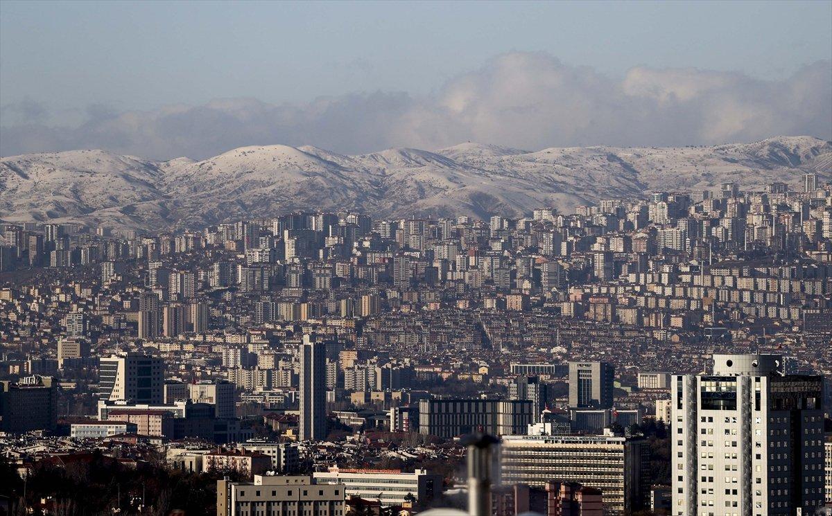 Ankara'da kar yağışı etkili oldu