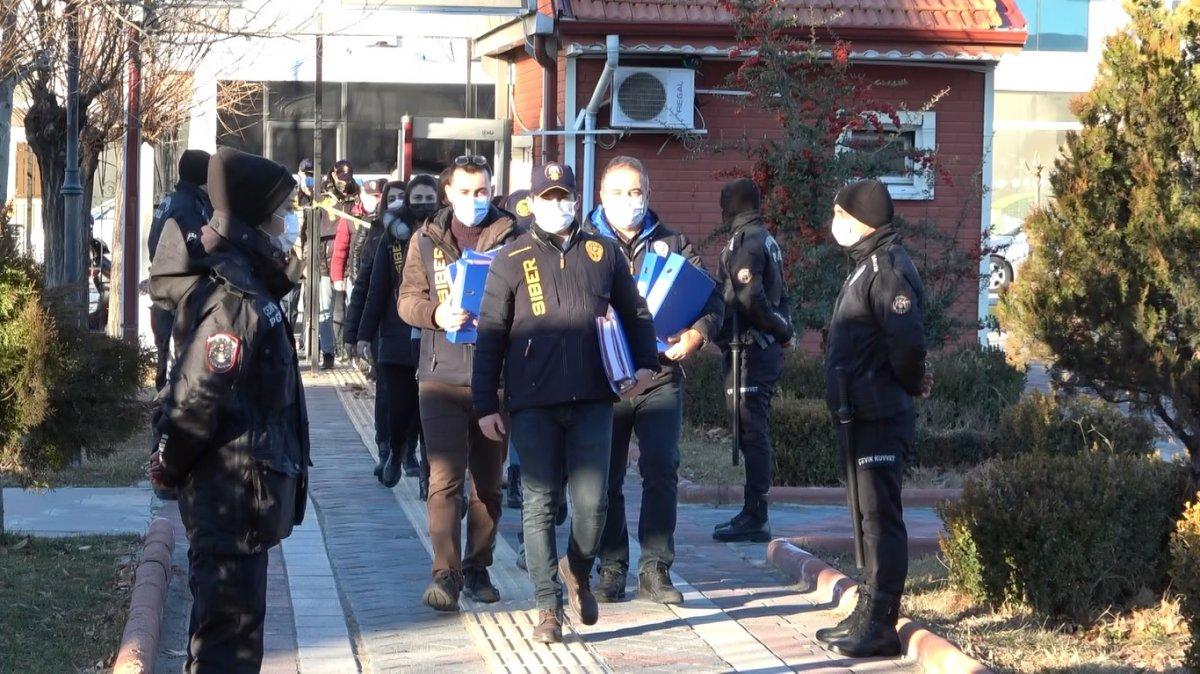 İnternet dolandırıcılarına 10 ilde operasyon: 12 gözaltı