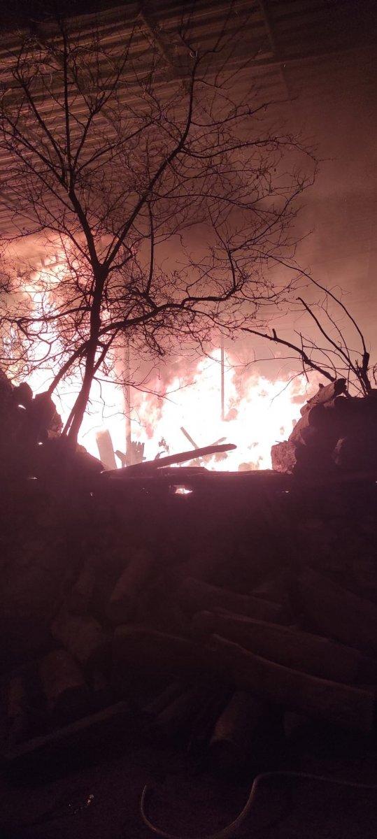 Aydın'da hayvan damında çıkan yangın kontrol altına alındı