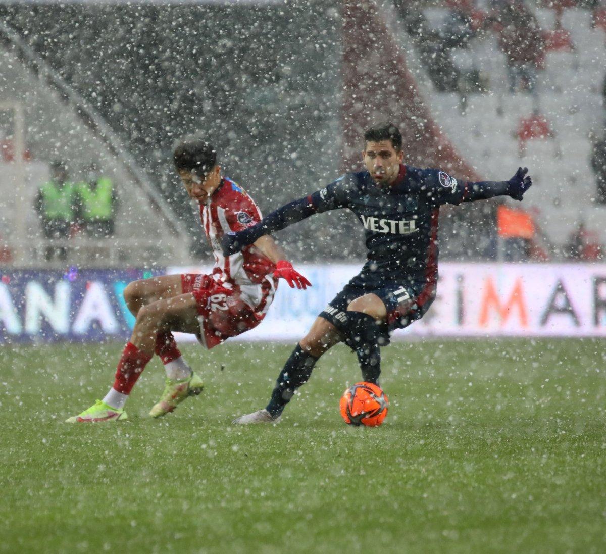 Trabzonspor, Sivasspor ile berabere kaldı