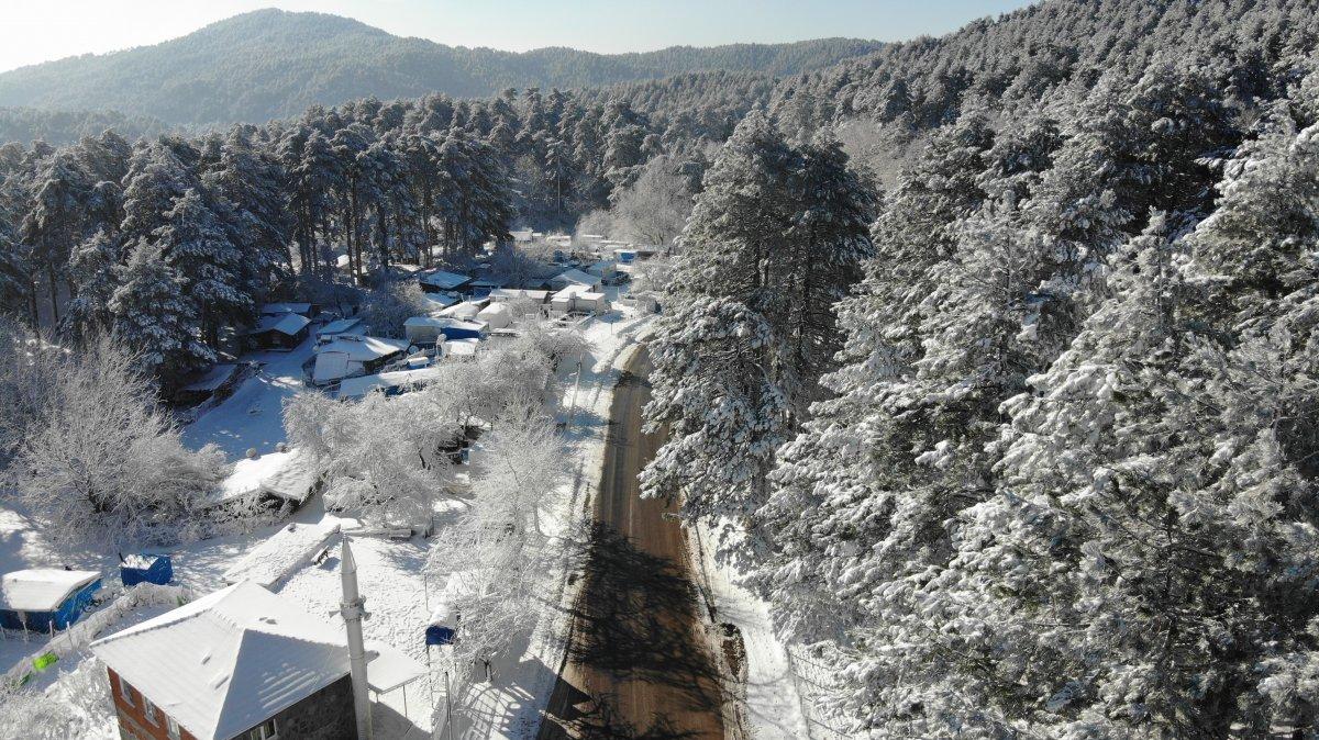 Kazdağları’nın kar manzaraları drone ile görüntülendi