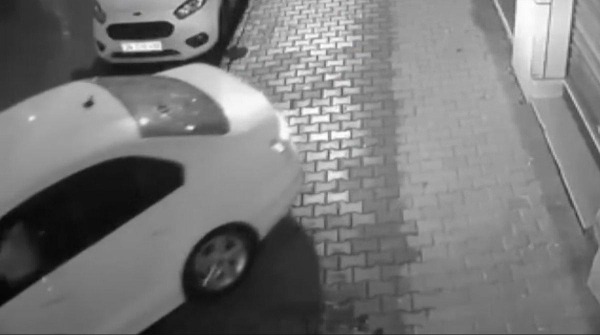 Bağcılar’da kağıt toplayıcısı rögar kapağını çaldı