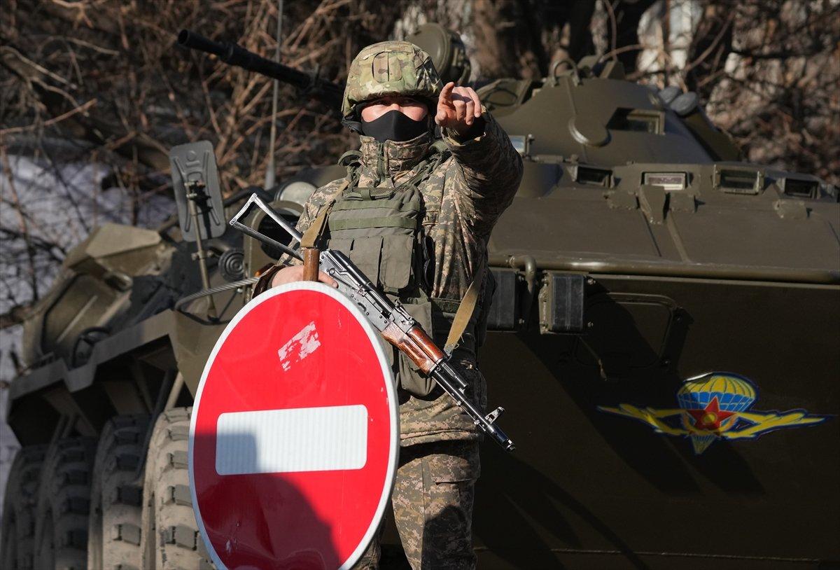 Kazakistan'da hayat normale dönüyor