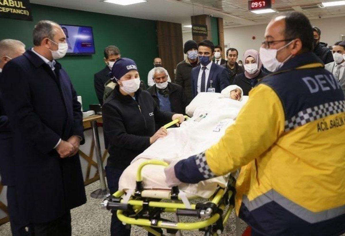 Gaziantep'te pitbull saldırısına uğrayan Asiye'ye bir operasyon daha yapıldı