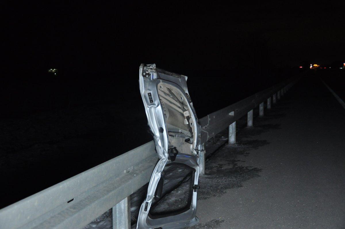 Karaman'da yola atlayan kedi kazaya neden oldu: 1 ölü, 3 yaralı