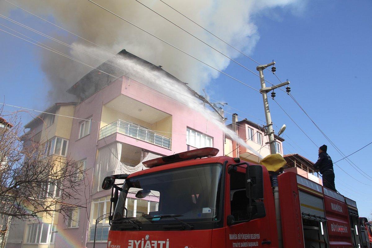 Manisa'da Jandarma Uzman Onbaşı yangında hayatını kaybetti
