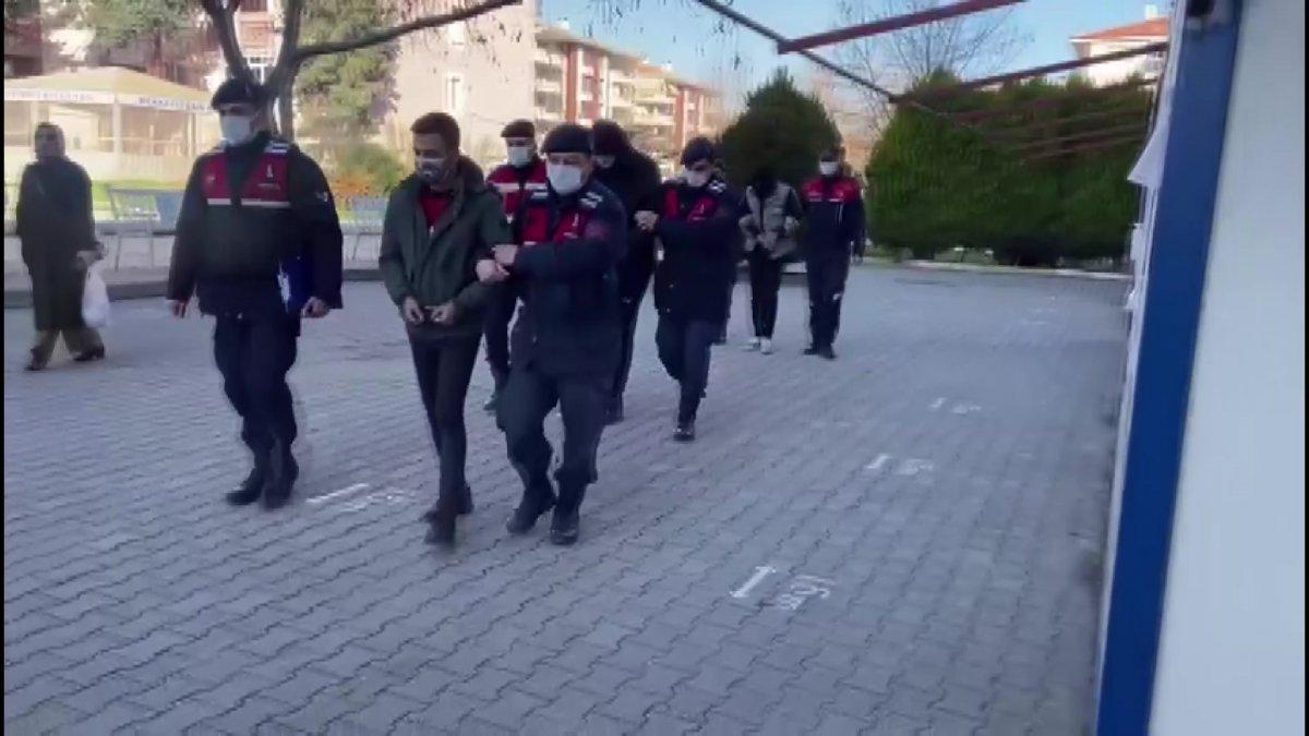 Denizli'de site içerisinde 'akü' hırsızlığı