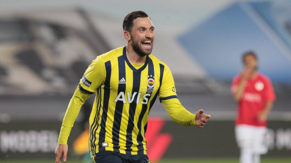 Fenerbahçe'de Sinan Gümüş'ün bonservisi belirlendi