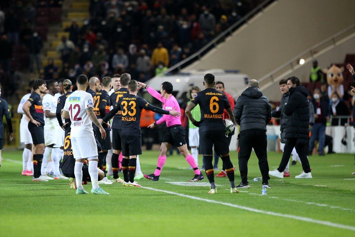 Hatayspor, Galatasaray'ı 4 golle mağlup etti