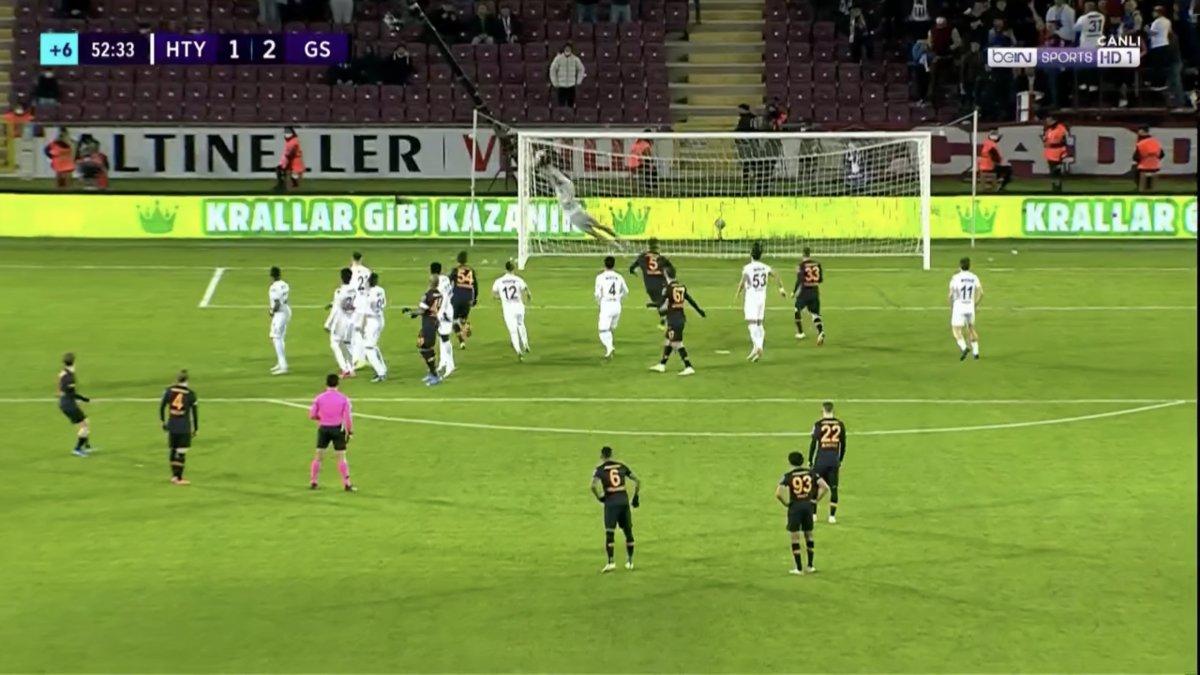 Kerem Aktürkoğlu'ndan frikik golü