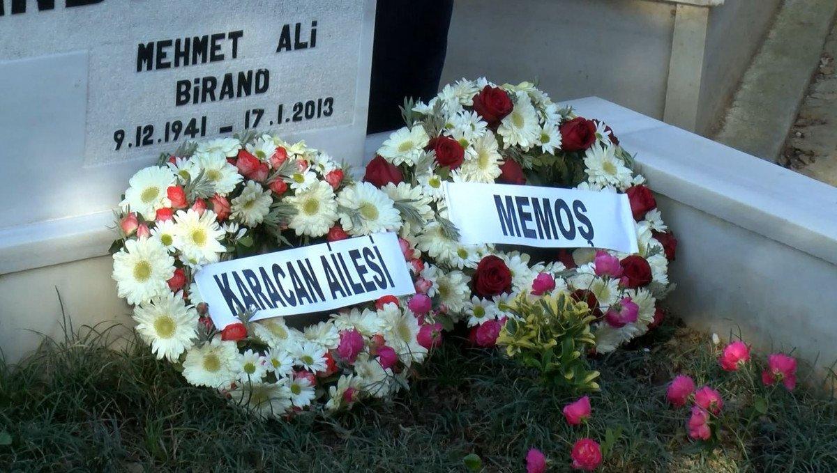 Mehmet Ali Birand, mezarı başında anıldı