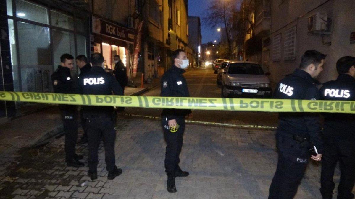 Adıyaman'da koca vahşeti: Eşini sokak ortasında öldürdü