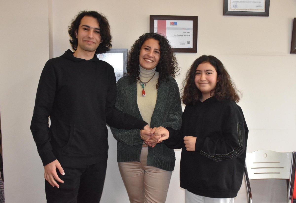 İzmir'de çocukların telefon bağımlılığı arabulucuyla çözüldü