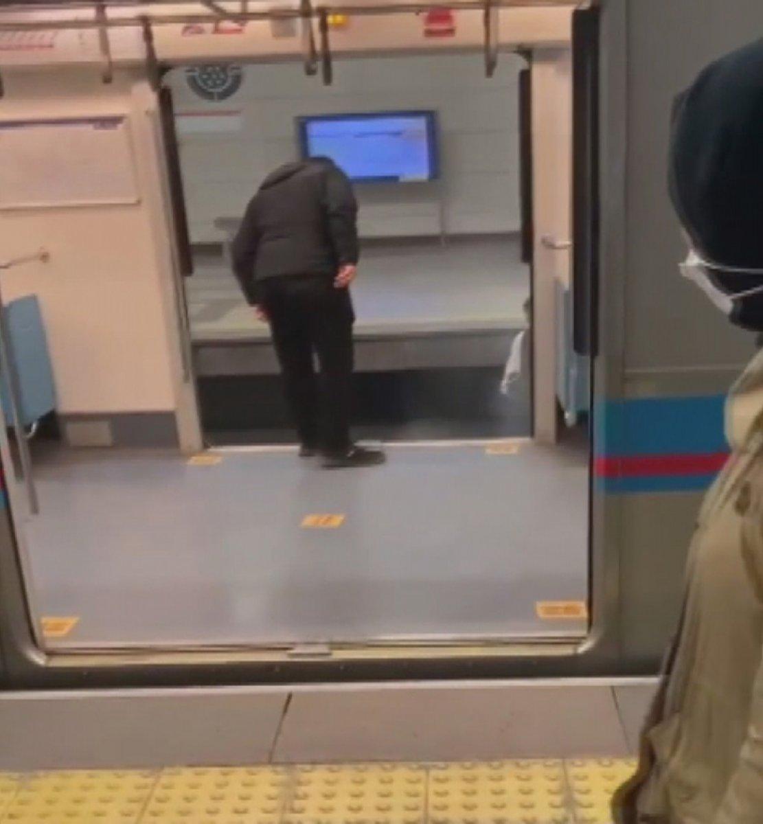 İstanbul’da tramvayda yangın paniği kameraya yansıdı