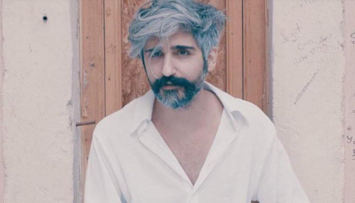 Manuş Baba soğuğu bahane edip, sahneye çıkmadı