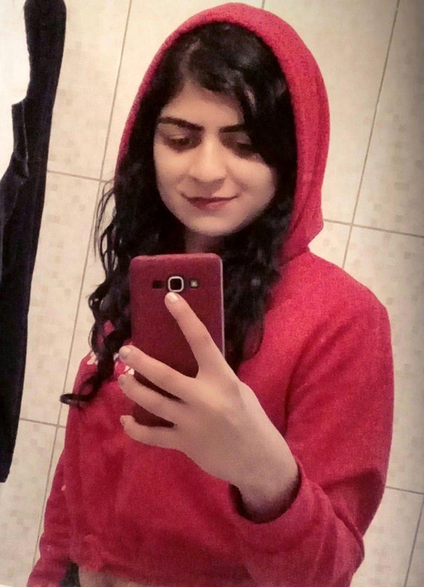 Antalya’da işitme engelli genç kız kayıp