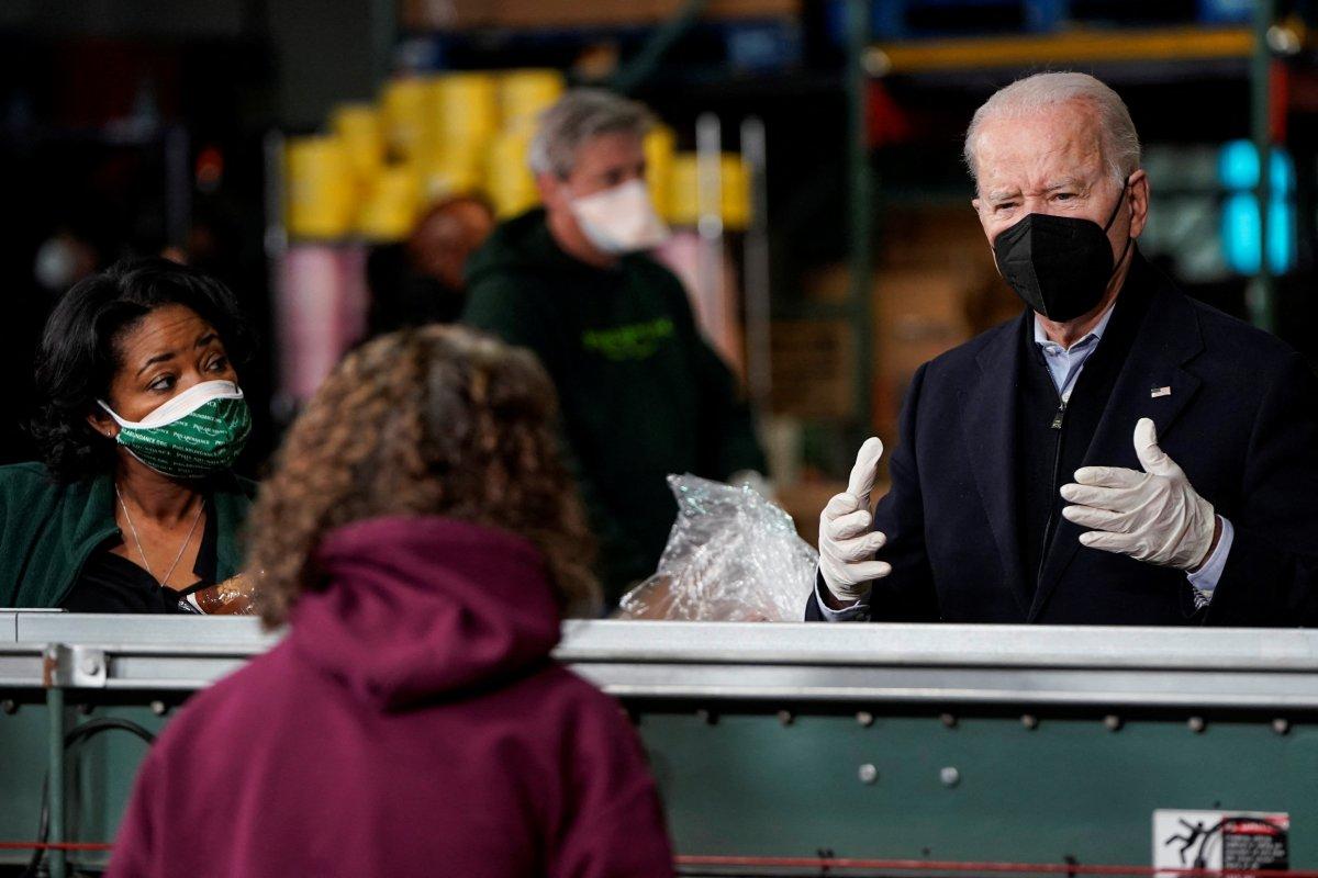 Joe Biden'a halk desteği yüzde 33'e geriledi