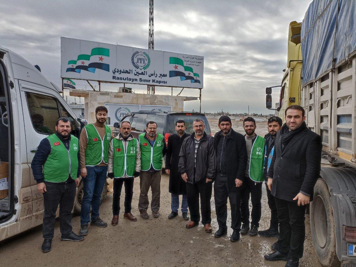 Mardin’den Rasulayn'a gıda ve ilaç yardımı