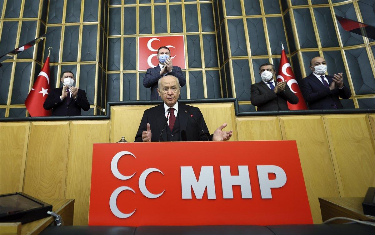 Devlet Bahçeli'den Sezen Aksu'nun şarkı sözlerine eleştiri