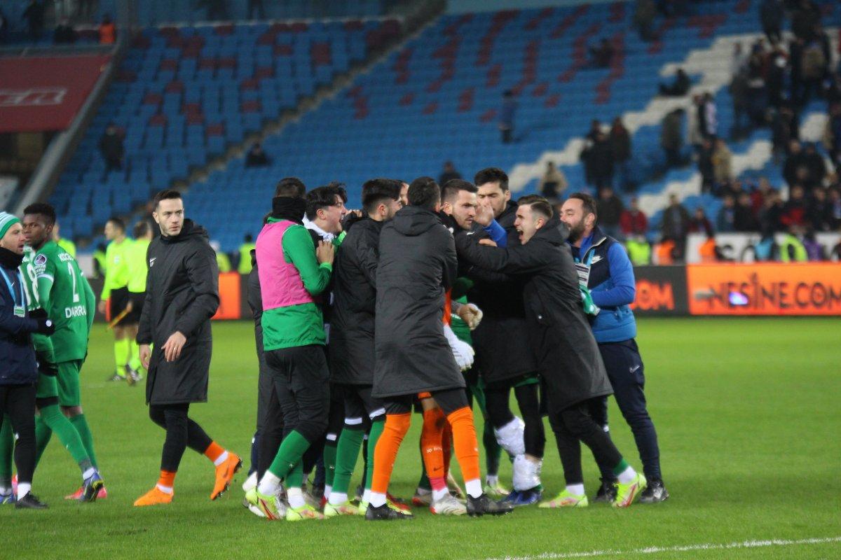 Okan Kocuk'un performansı alkış aldı