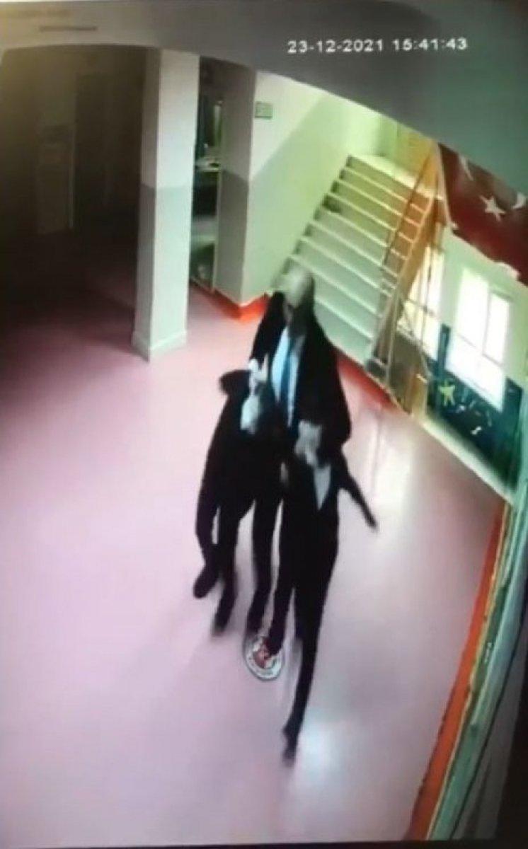 Kadıköy’de öğrencilerin kulağını çeken müdüre iddianame