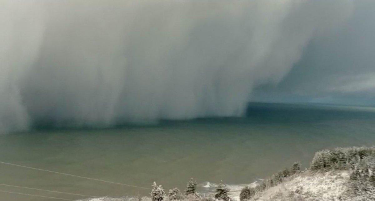 Kastamonu'da bulutlar denizle birleşti
