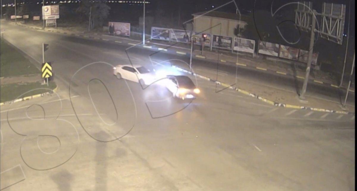 Isparta'daki uzman çavuşun hayatını kaybettiği kaza kamerada