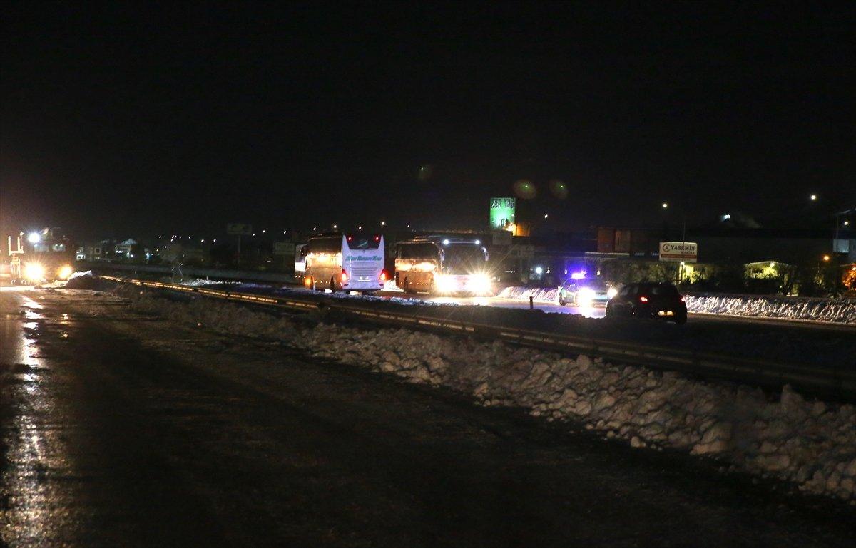 TAG otoyolu yeniden ulaşıma açıldı