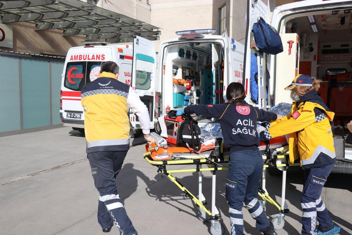 Sakarya'da yangın: Kardeşlerden 1'i öldü diğeri ağır yaralı