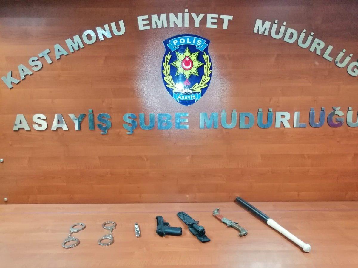 Kastamonu'da kendilerini dolandıran şahsa işkence yaptılar