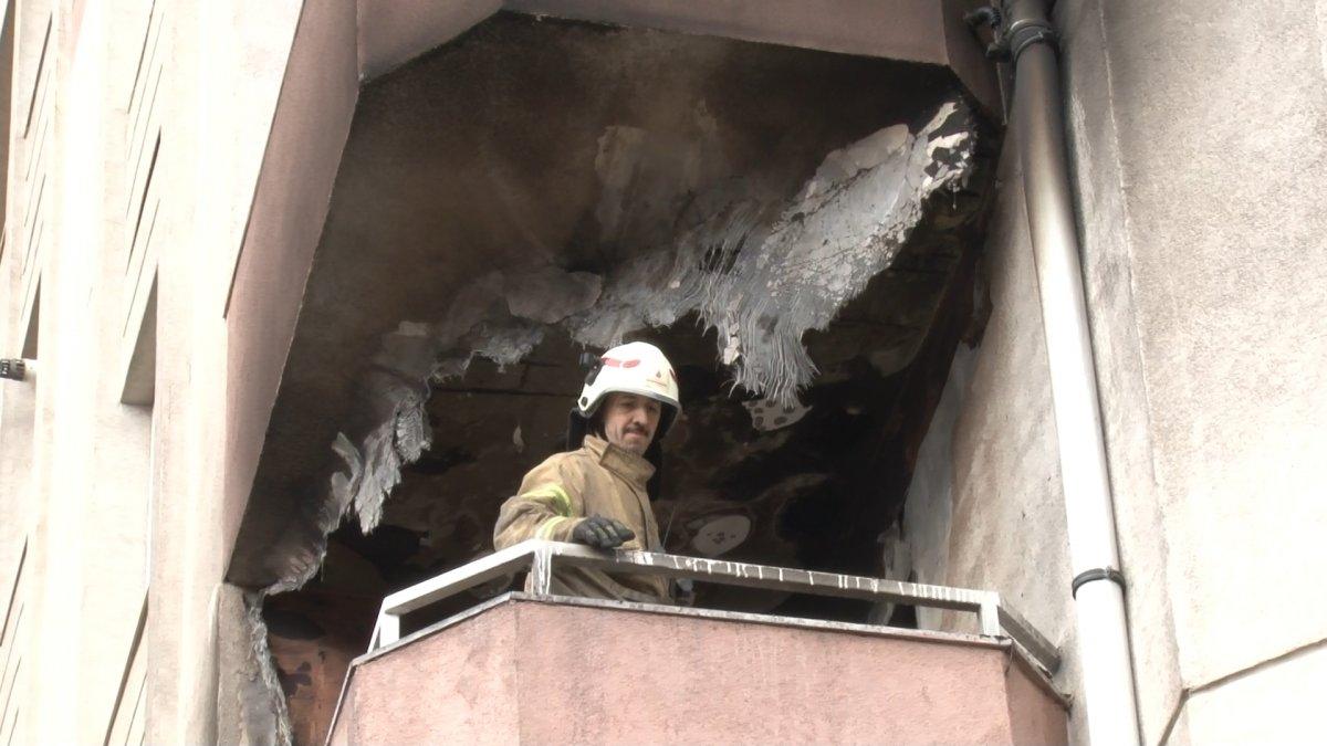 Ataşehir'de hamile kadın yangından kurtarıldı