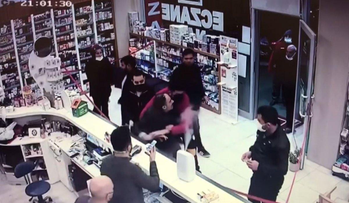 Alanya’da aranan suçlunun yakalanma anı