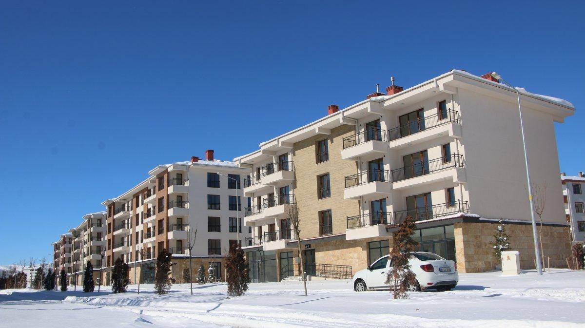 Elazığ'da, 17 bin 95 konut ve 243 iş yeri hak sahiplerine teslim edildi