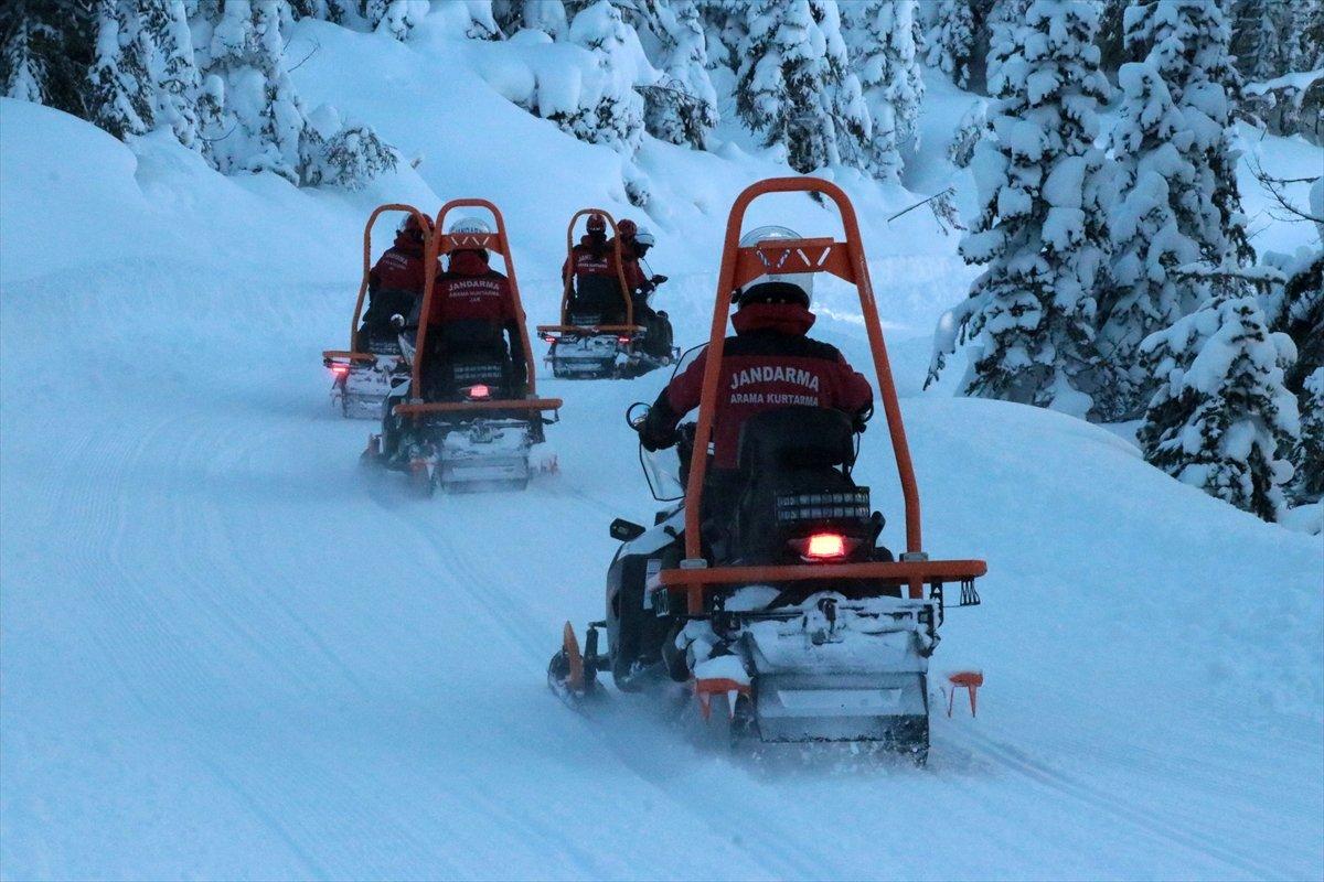 Jandarma timleri, Kartalkaya'da tatbikat yaptı