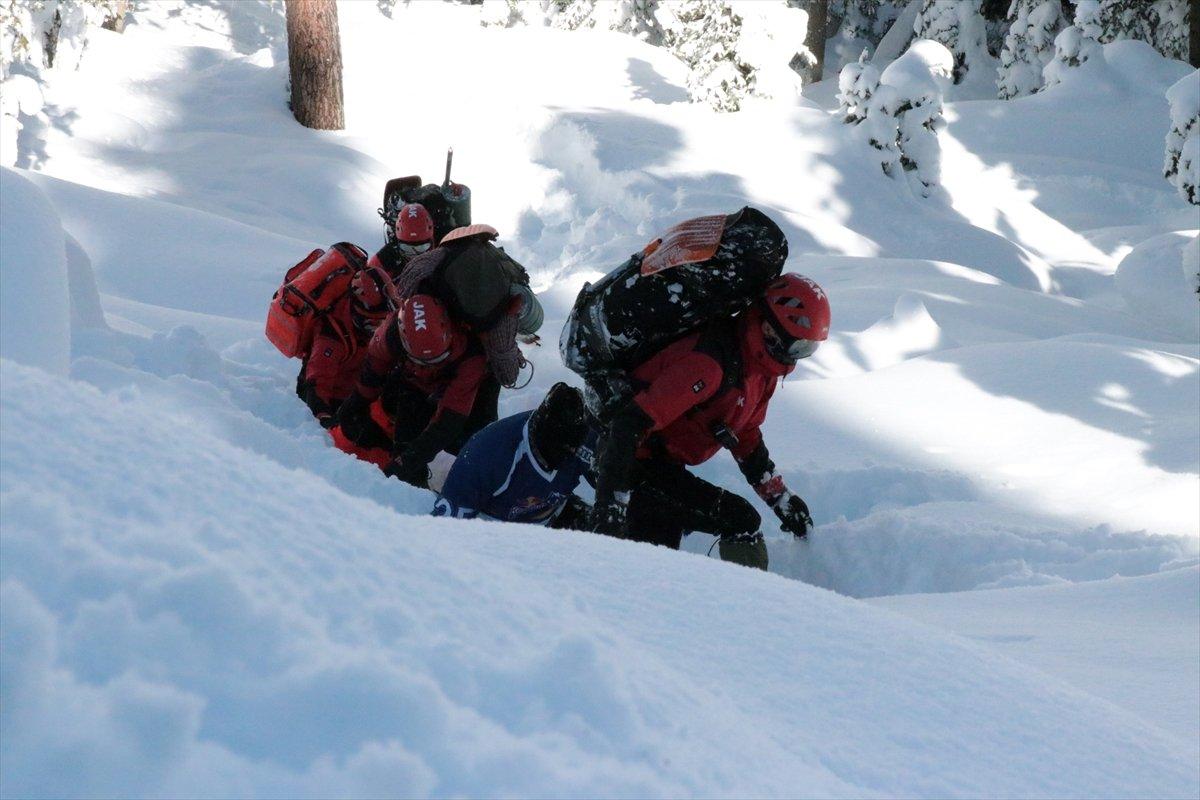 Jandarma timleri, Kartalkaya'da tatbikat yaptı