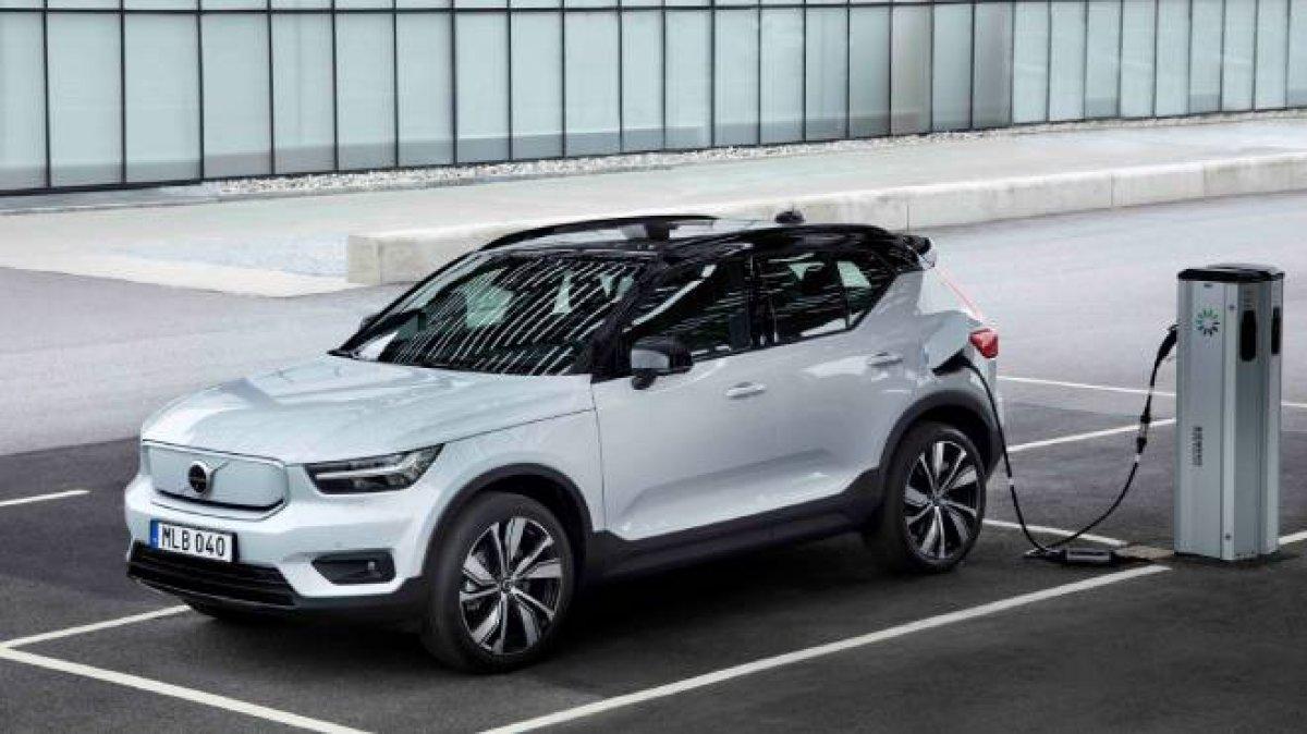 VOLVO XC40 RECHARGE