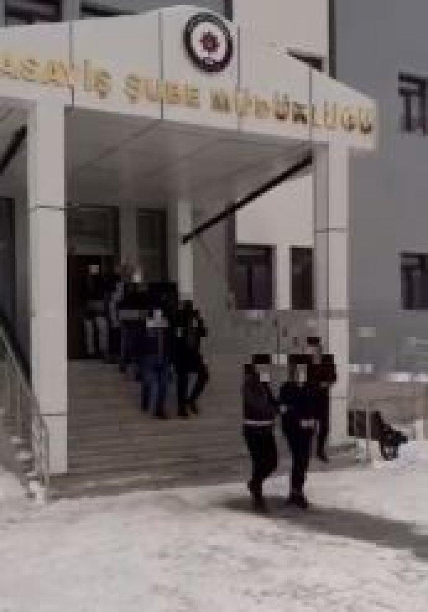 Van'da masaj salonlarına fuhuş operasyonu