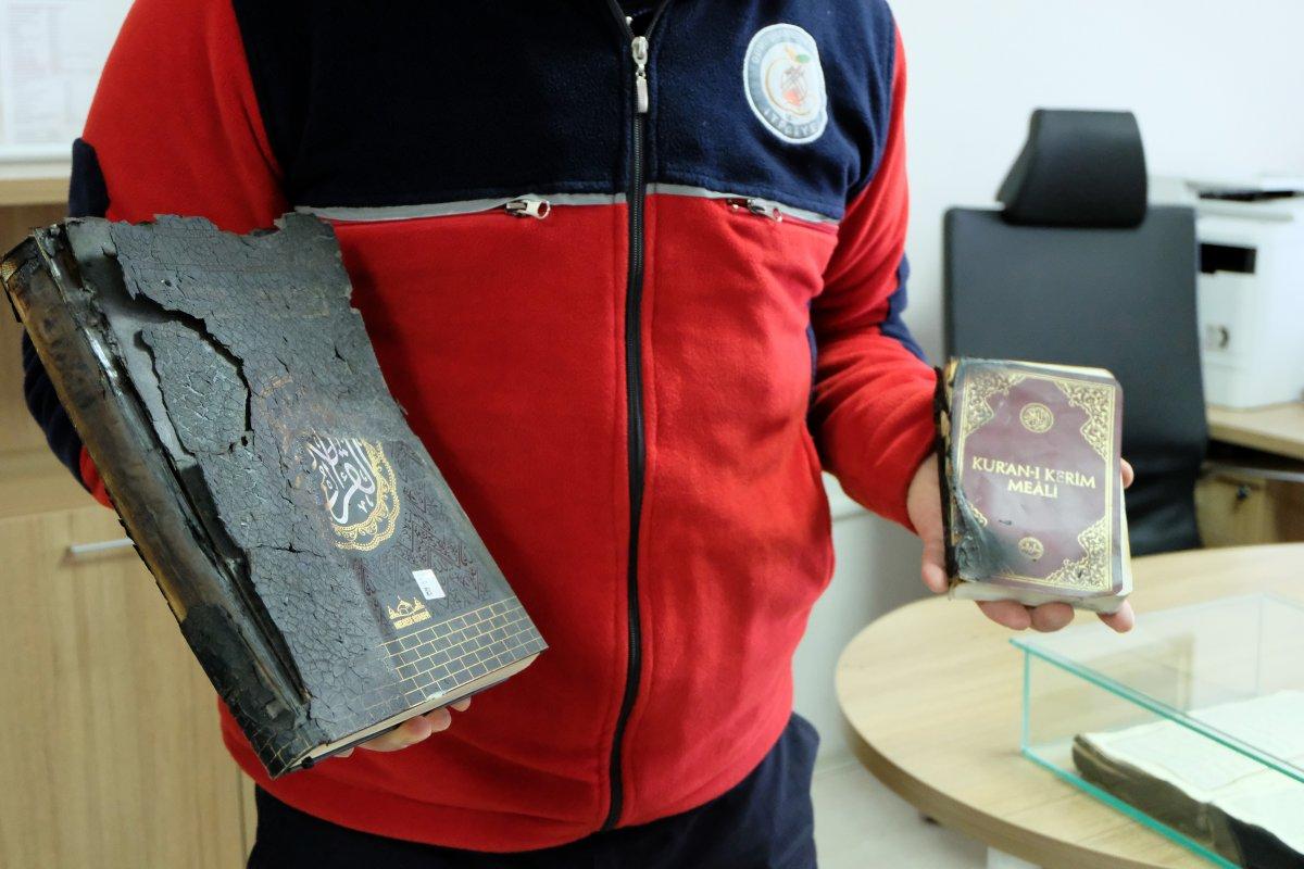 Gümüşhane’de yanmayan Kuran-ı Kerim’ler