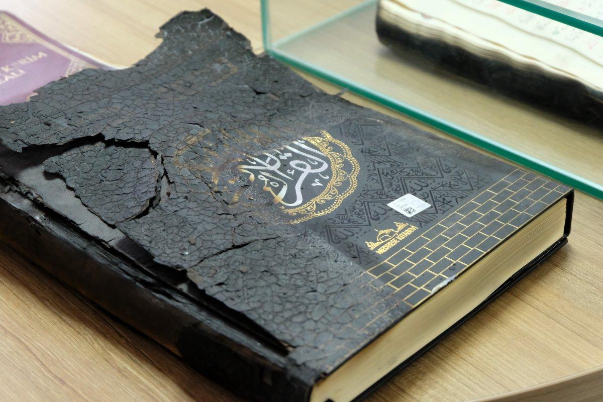 Gümüşhane’de yanmayan Kuran-ı Kerim’ler