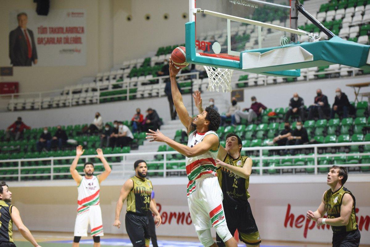 Akhisar Belediyespor Başantrenörü Cengiz Karadağ kalp krizi geçirdi